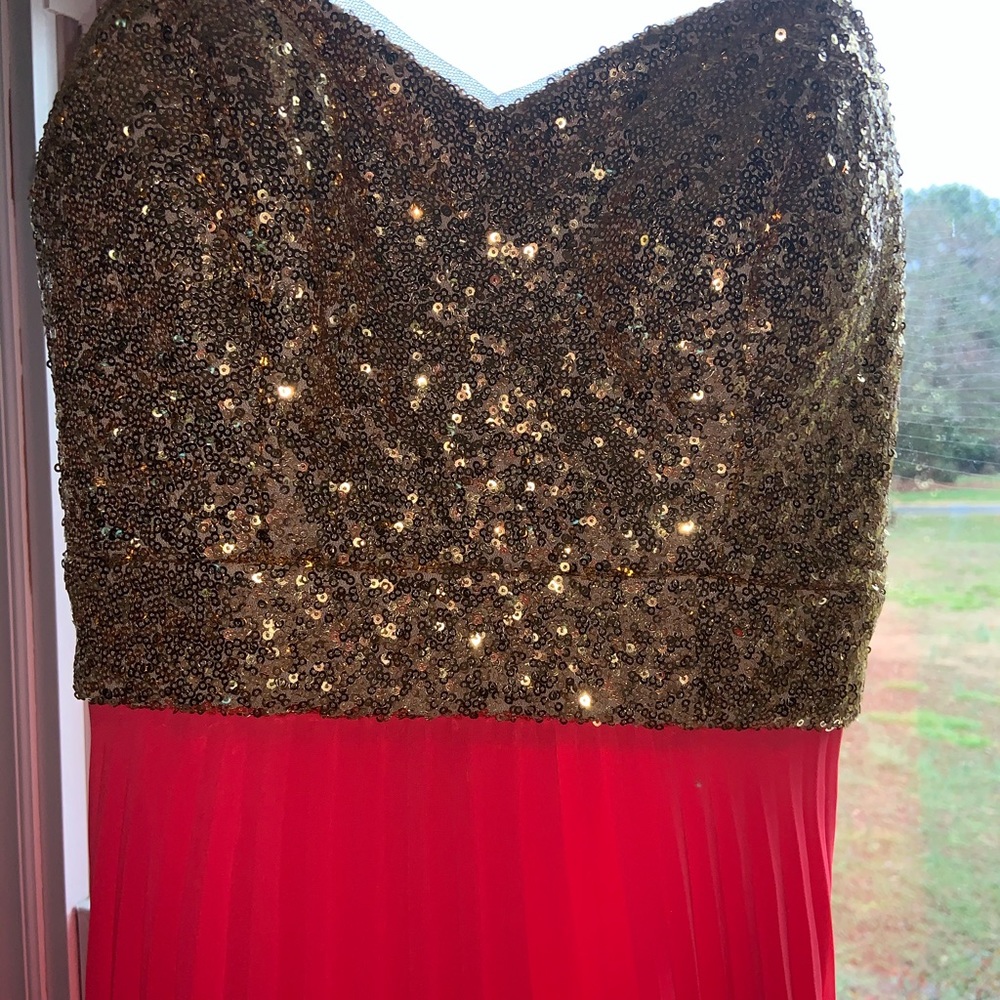 Beautiful, long, prom dress, size 3, worn once!